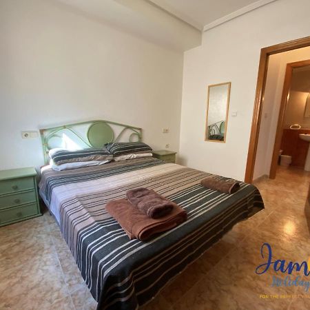 La Cinuelica, R1 1St Floor Apartment Com Pool L180 또레비에하 외부 사진