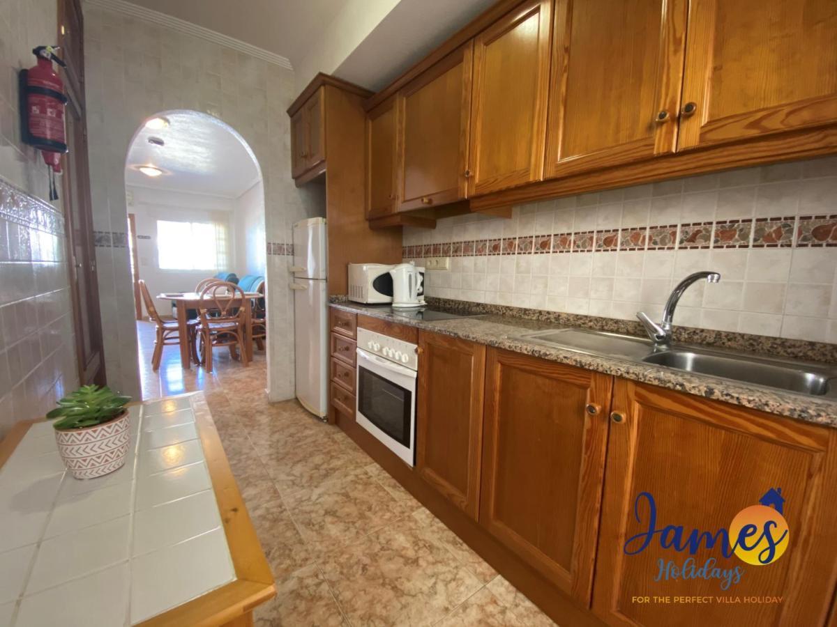 La Cinuelica, R1 1St Floor Apartment Com Pool L180 또레비에하 외부 사진